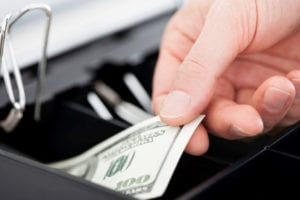 misdemeanor theft felony difference